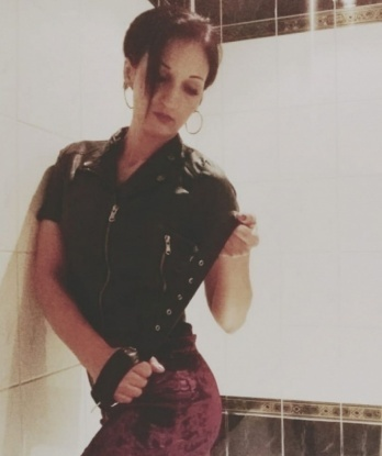 Анкета проститутки Ирина - город Айкино, 33 года, №14369